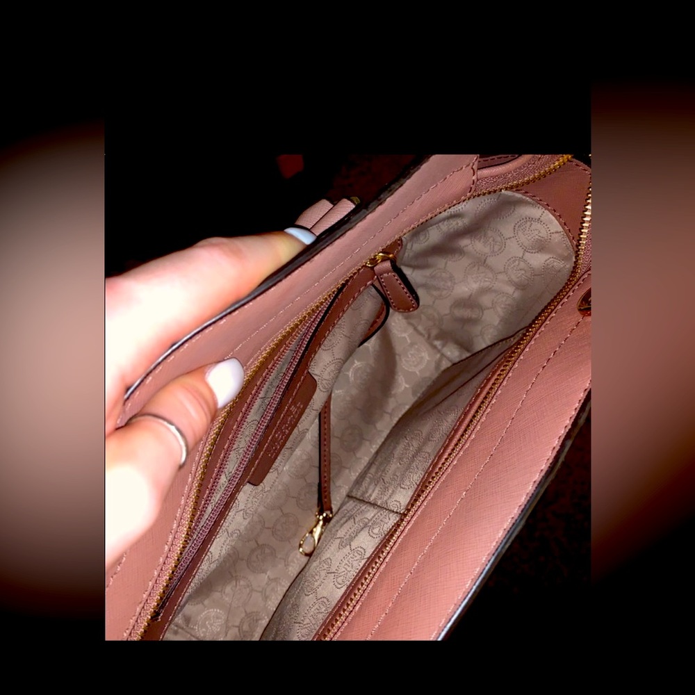 Authentic Michael Kors purse